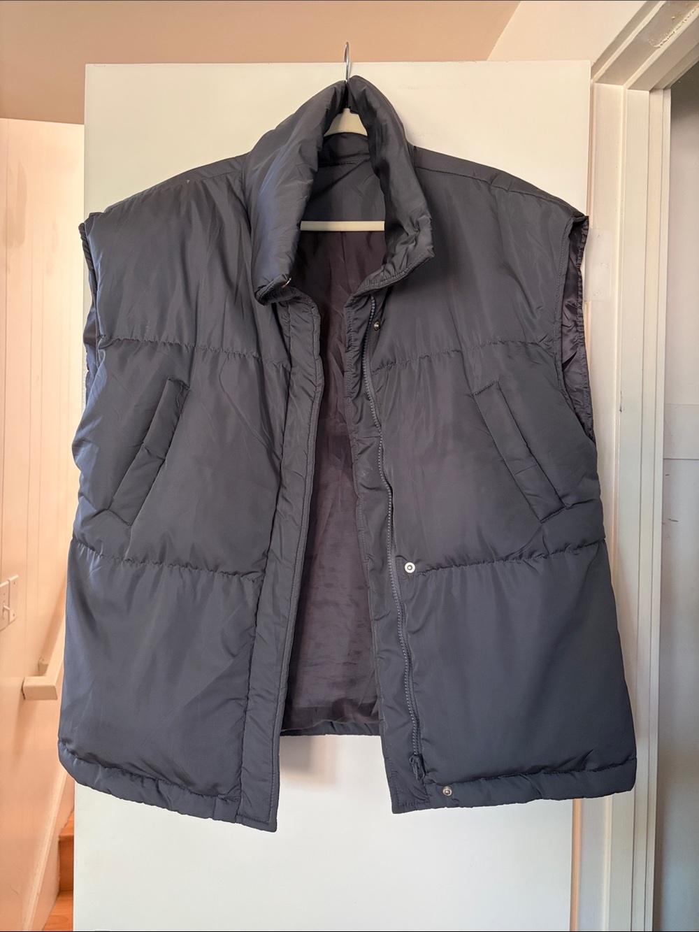 Oversized Gray Puffer Vest Jacket - Unbranded